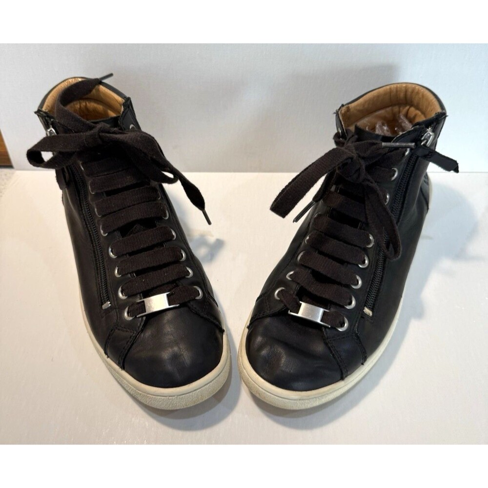 UGG Women's Olive High-Top Black Leather Ankle Sneaker Boots Size 8 Zip Shoes